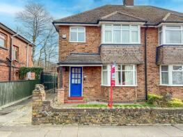 17, Canterbury Drive, Grimsby DN34 4TS