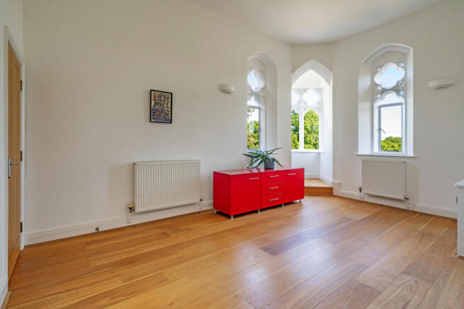 Sitting/dining room