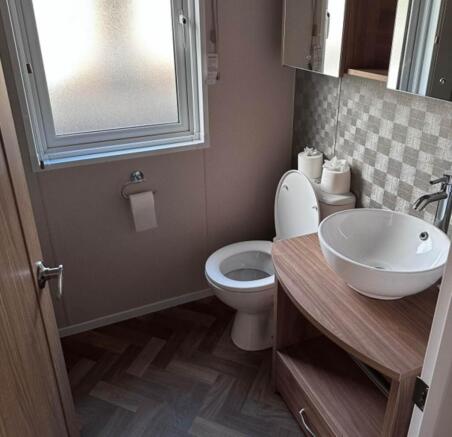 2 bed Lodge for sale Image 10