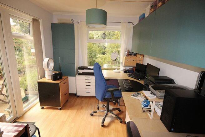 Photo 11