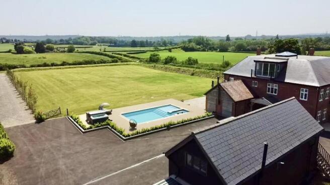 PoolViewabove.jpg