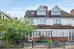 19, Cedar Avenue, Chelmsford CM1 2QH