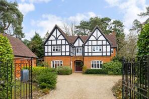 Ashbrook House, Ridgemount Road, Sunningdale, Ascot SL5 9RW