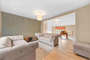81a, Stirling Street, Alva FK12 5ED