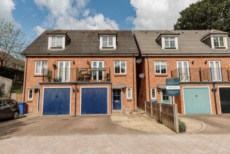 Finch Close, Faversham, ME13