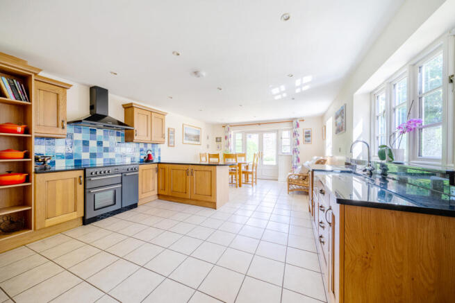 Kitchen / Dining Room