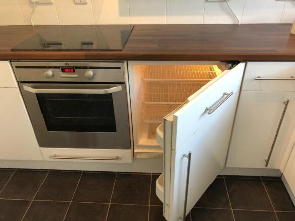 Fridge