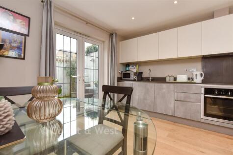 Norwood Road, Effingham, Surrey