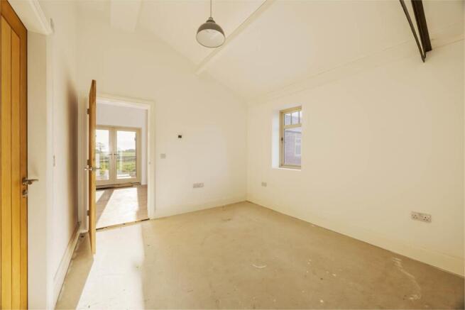 3 bed Barn Conversion for sale Image 5