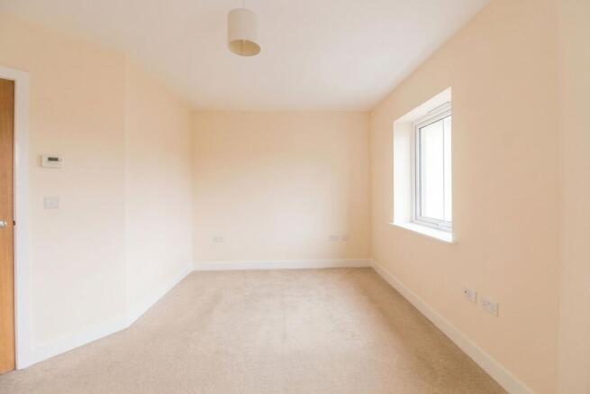 Davies Road, Longhedge, SP4 photo 5