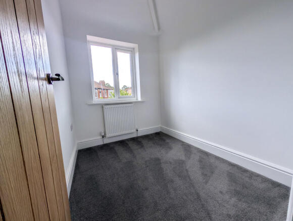 3 bed Semi-Detached for sale Image 11