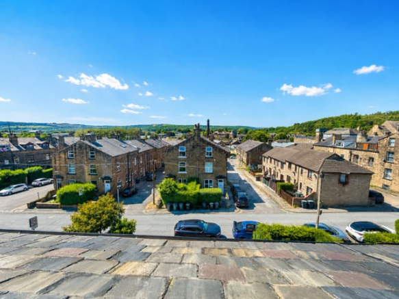 3 bed Terraced for sale Image 10