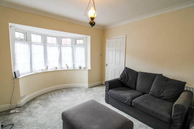 4 bed Detached for sale Image 11