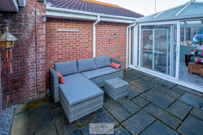 Back garden 1.6
