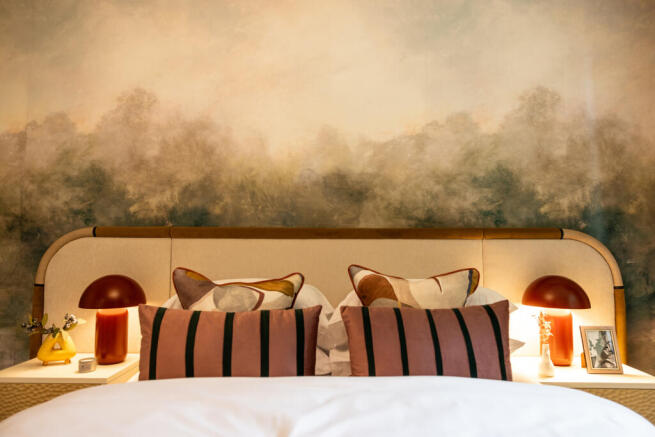 bedroom detail