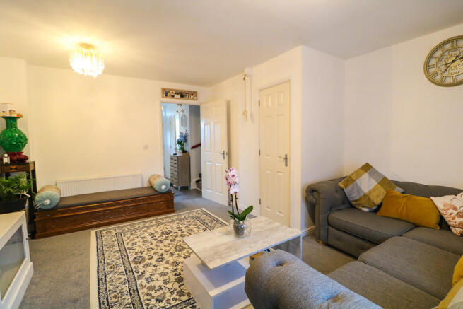 Living Room Rear ...