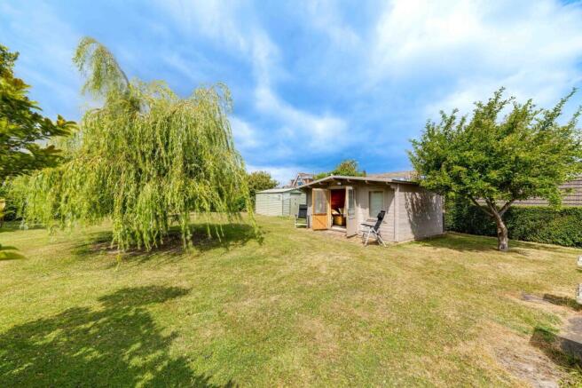 Church Lane, Holton-Le-Clay, DN36 photo 4