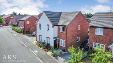 Astley Gardens, Hilton, DE65