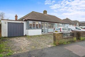 122, Dorchester Road, Worcester Park KT4 8PA