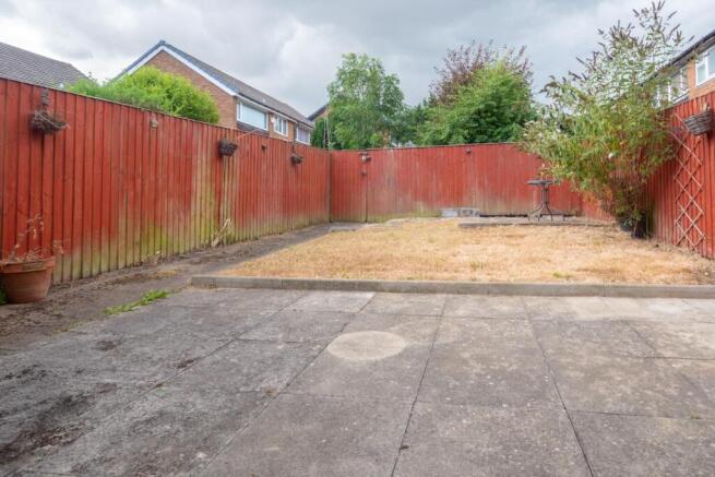 3 bed Terraced for sale Image 6