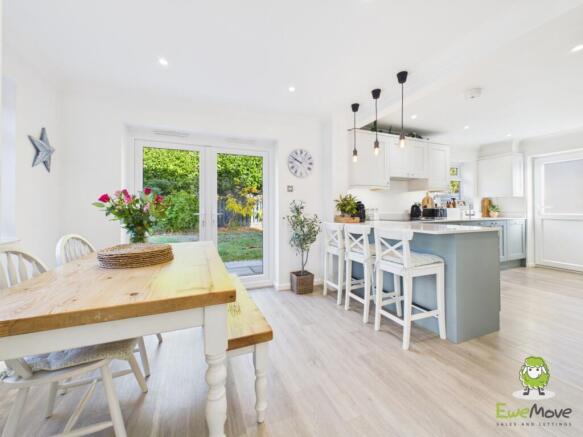 EweMove Estate Agents Basingstoke