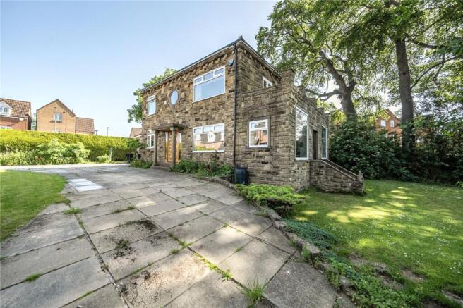 3 bed Detached for sale in leeds
