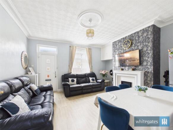 2 bed Terraced for sale Image 5