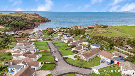 Channel View Drive, Hope Cove