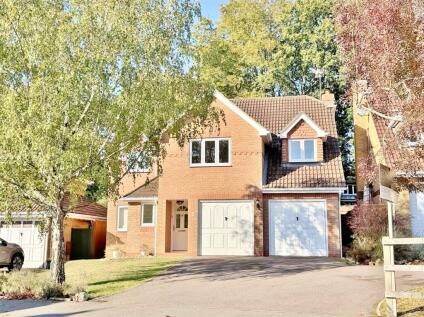 School Close, Verwood, Dorset, BH31
