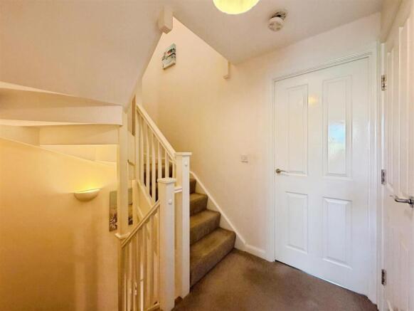 4 bed Town House for sale Image 10