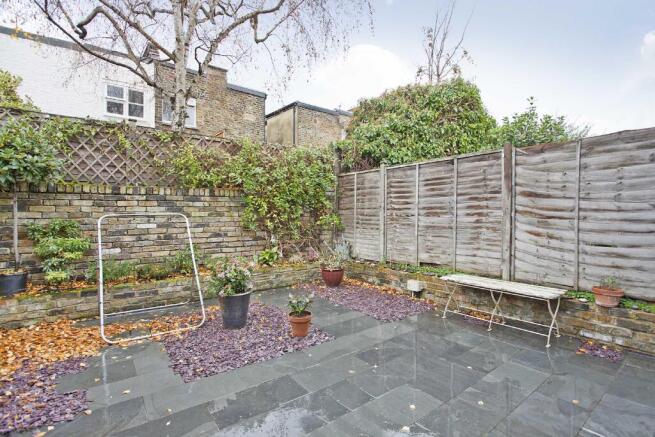 House in London - View 4