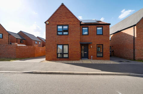 Rowan Bank, Houghton Regis, Dunstable