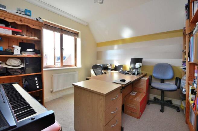 Photo 8
