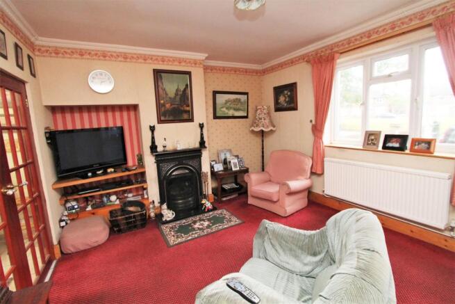Living Room.JPG
