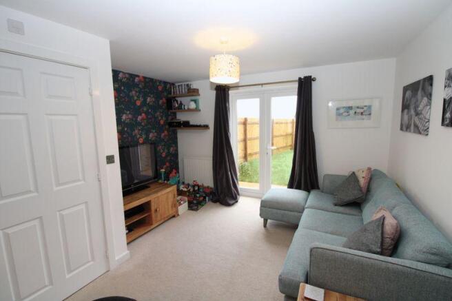 Living area an...