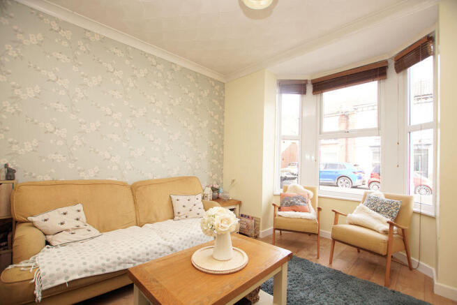 Lounge 2