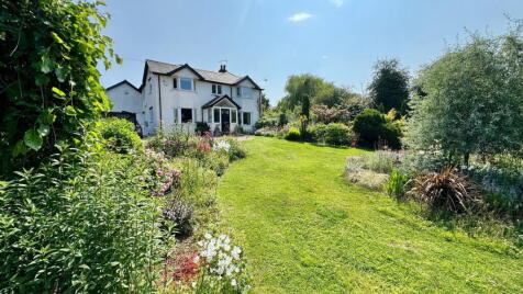 Bishops Green, Newbury, RG20 4HT