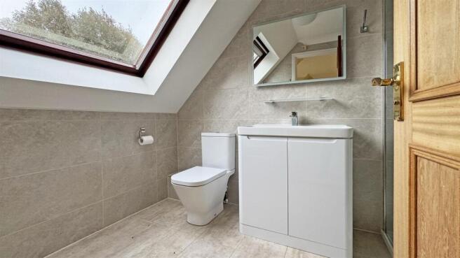 Ensuite.jpg