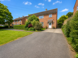 42, Farley Farm Road, Luton LU1 5PB