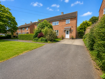 Farley Farm Road, Luton, Bedfordshire, LU1 5PB