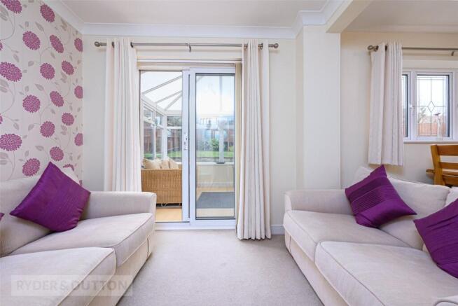 3 bed Detached for sale Image 7