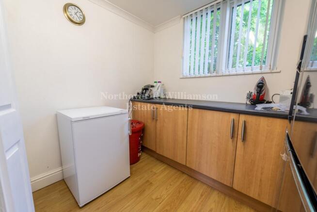 Outhouse/Utility Room