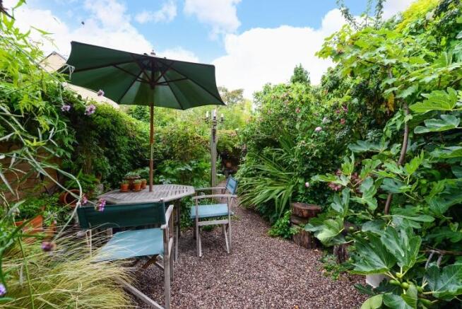 GARDEN