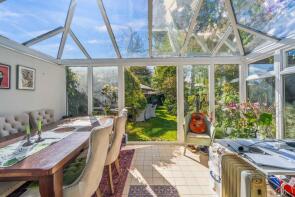 27, Rooksmead Road, Sunbury-on-thames TW16 6PD