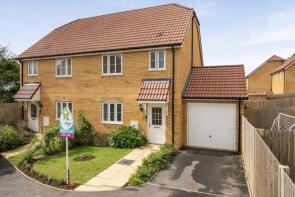 28, Daniels Place, Hawkinge CT18 7RL