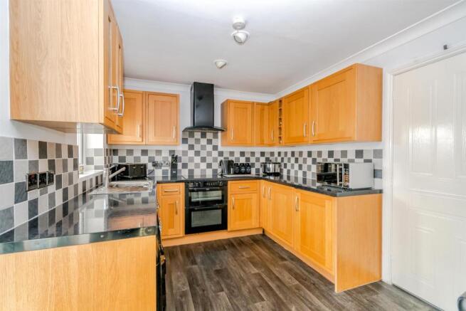 24, Mill Crescent, Cannock, Staffordshire, WS11 7Z