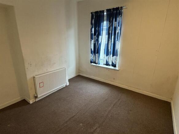 2 bed Terraced for sale Image 6