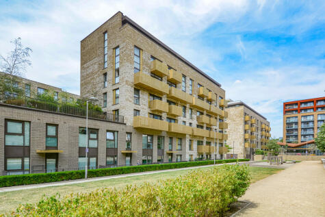 Greenland Place, Canada Water