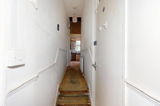 Flat 2, 8-10 Uxbridge Road, Hanwell, London, W7 3PP
