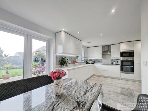 Breakfast Kitchen